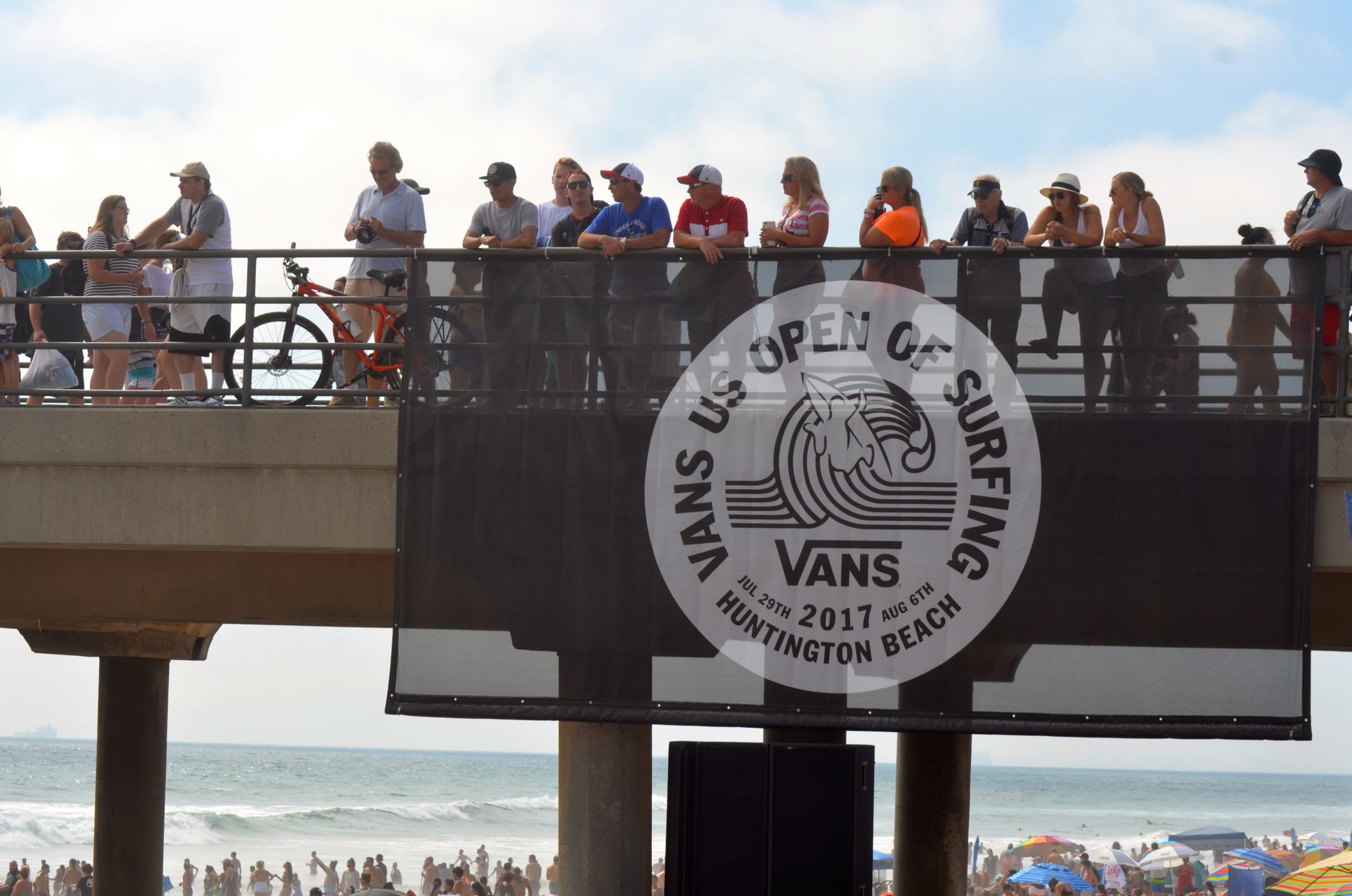 Vans U.S. Open of Surfing Day 5: Just Keep Laughing